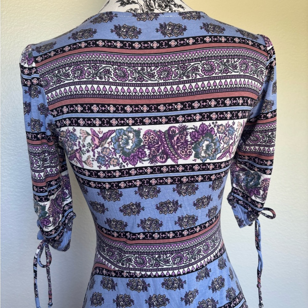 As U Wish Blue and Purple Patterned V-Neck Midi Dress - Picture 8 of 12